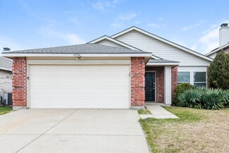 4008 Golden Horn Ln, Fort Worth, TX 76123