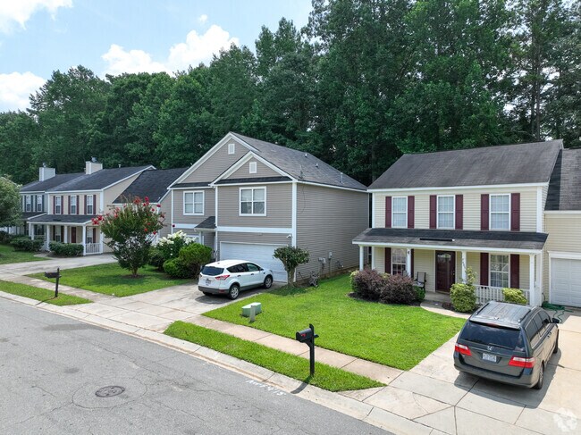 There are many newer modern traditional style homes throughout Hickory Grove.