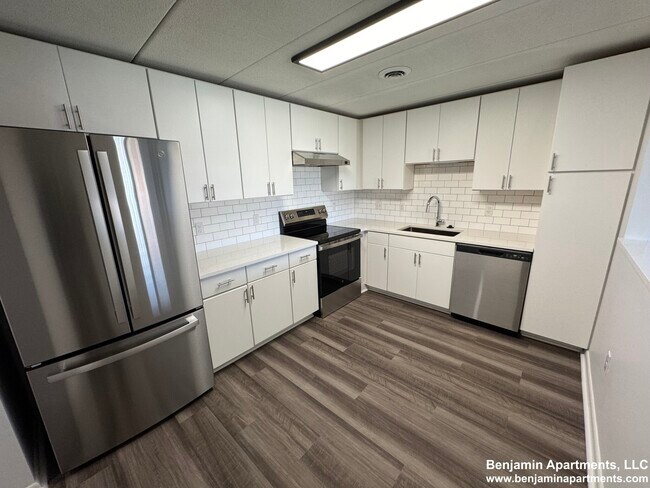 51 Hill Rd unit 107, Belmont, MA 02478 - photo 5