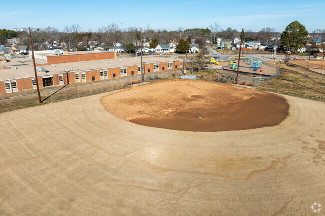 An aerial view of Lakeview Elementary School.
