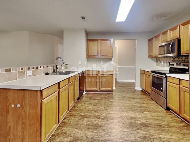 5146 Torrey Ln, Summerville, SC 29485 - photo 3