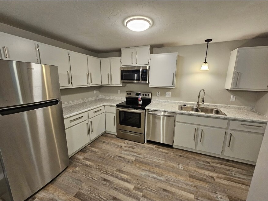 Linden Pointe - Leased Residences, Green Bay, WI 54311 - photo 1