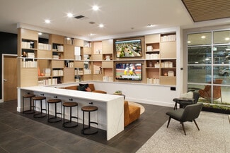 10410 NE 2nd St, Bellevue, WA 98004