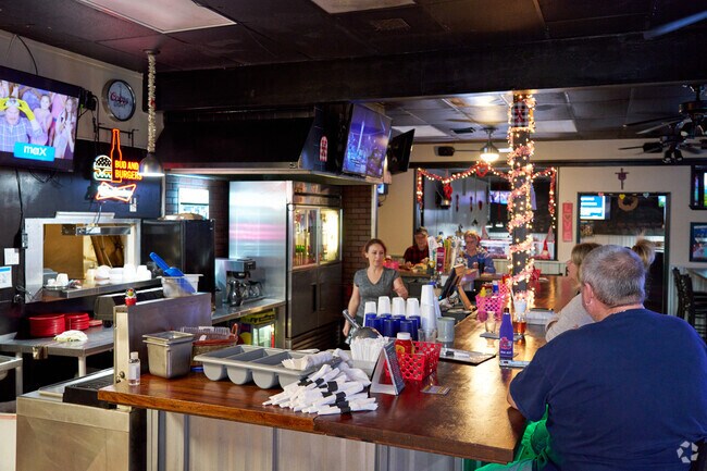 Vecino's restaurant is a cool hangout to grab a drink or casual meal in Lakewood Park.