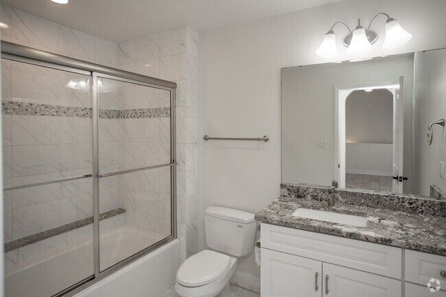 1BR, 1BA - Cranbrook - Bathroom