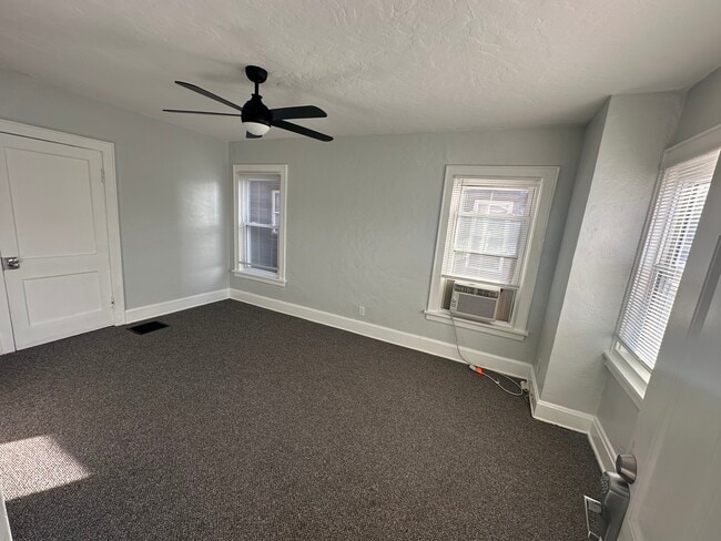 7008 Plainfield Rd unit 3, Cincinnati, OH 45236 - photo 5