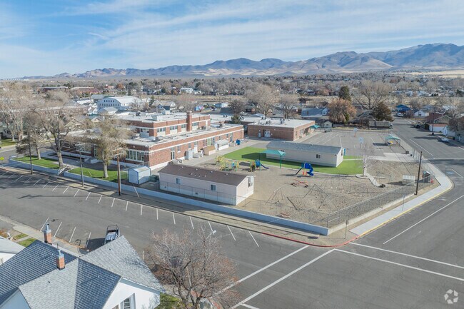 Winnemucca Grammar School