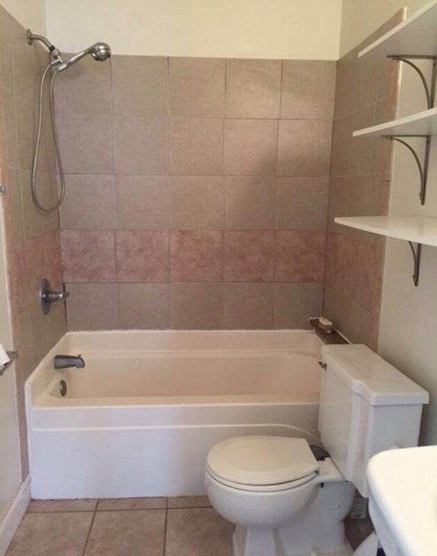 394 Race St, Charleston, SC 29403 - photo 7