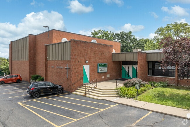 St Pauls Lutheran School's main entrance.