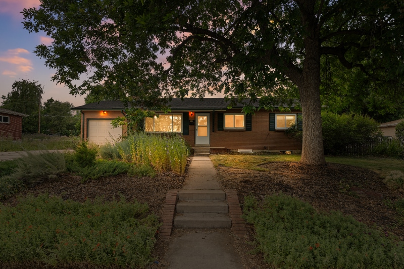 571 S Taft St, Lakewood, CO 80228 - photo 1