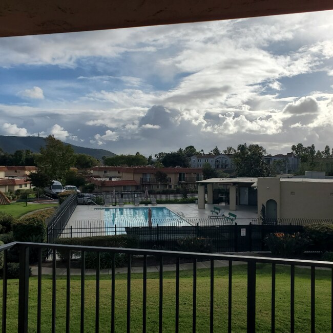 1643 Rue de Valle, San Marcos, CA 92078 - photo 5