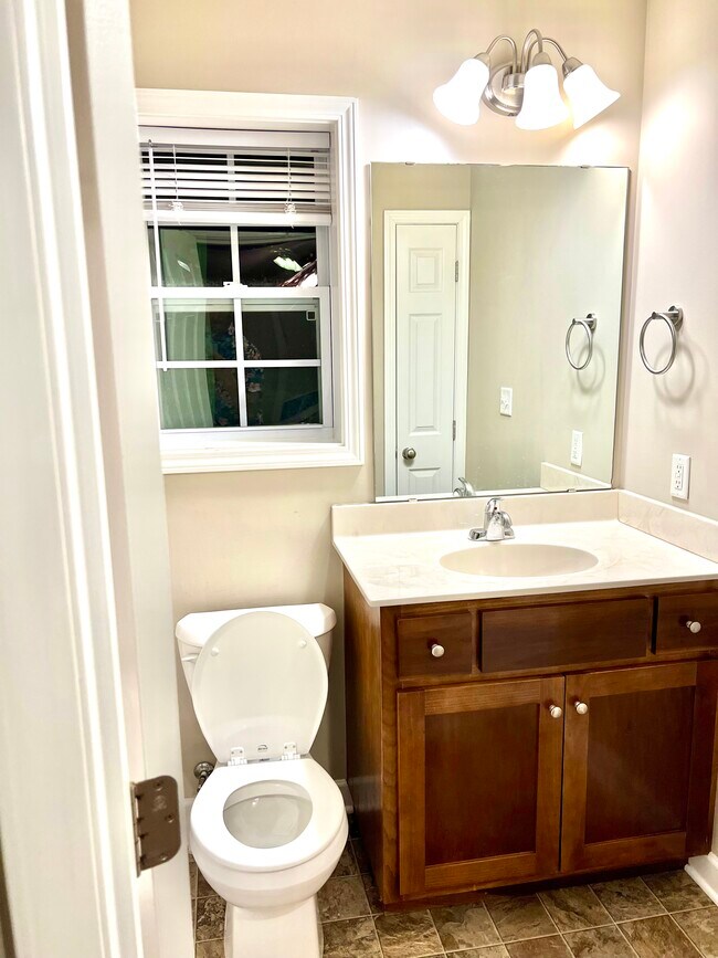 141 McFadin Station St unit D 3, Bowling Green, KY 42103 - photo 5