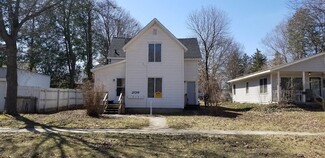 209 W Cherry St Unit 3, Mount Pleasant, MI 48858