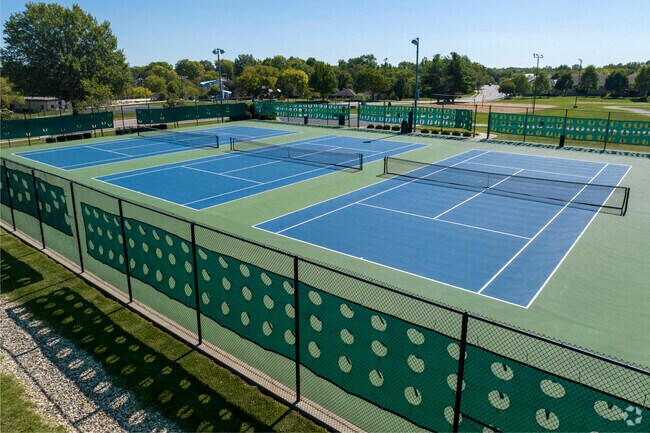 The Cove Tennis Courts in Chapel Ridge offer a clean and maintained space for tennis.