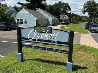 190 N Elm St, Manchester, CT 06042