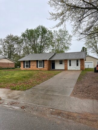 250 Walnut St, Savannah, TN 38372