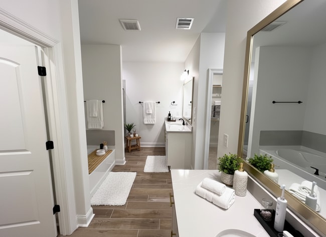 1217 Lakehaven Dr, Gonzales, LA 70737 - photo 3