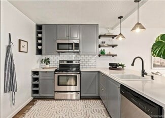 6137 Sterne Cir, Littleton, CO 80120