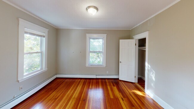 1011 Washington St unit 2, Newtonville, MA 02460 - photo 6