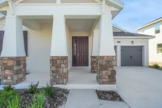 5390 Marshelder St, Apopka, FL 32712