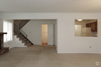 1270 South Ave, Barberton, OH 44203