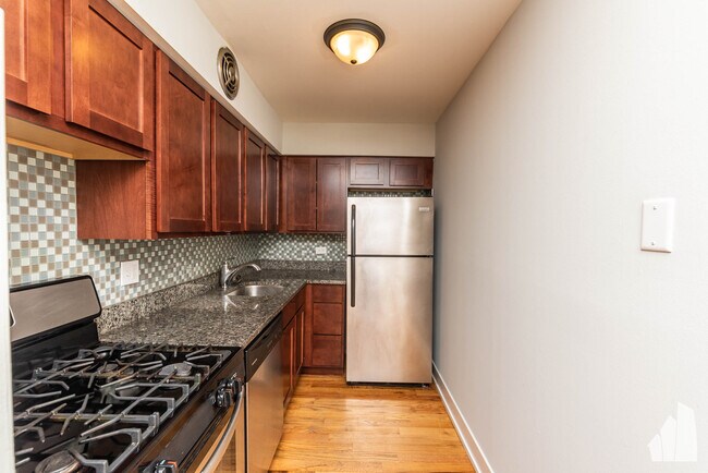 445 W Barry Ave unit 430, Chicago, IL 60657 - photo 5