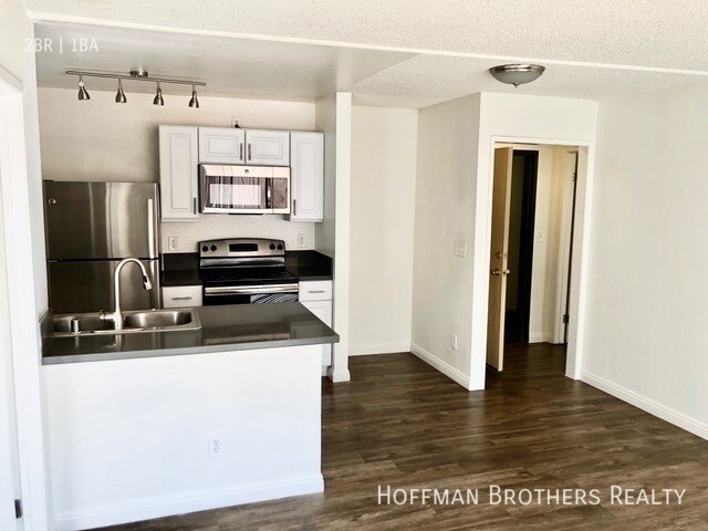 4124 N Eagle Rock Blvd unit 102, Los Angeles, CA 90065 - photo 2