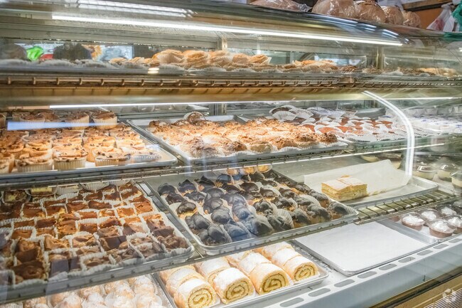 The Holiday Bakery has pastries and treats in the Coury Heights neighborhood.