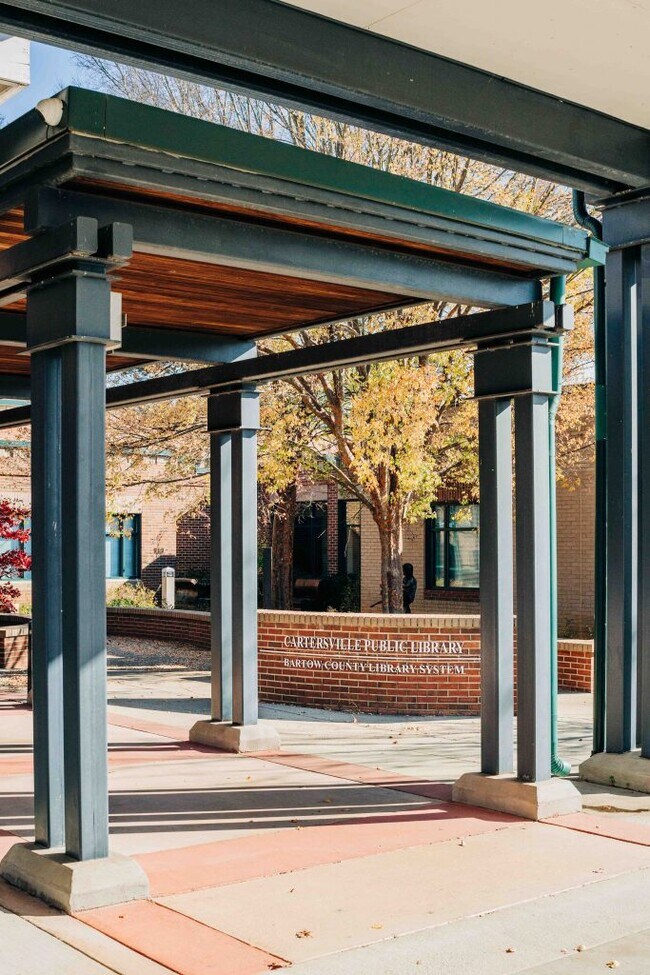 922 Burnt Hickory, Cartersville, GA 30120