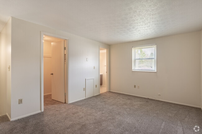 Woodland Pointe, Kent, OH 44240 - photo 4