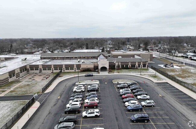 Calvin Coolidge School in Lansing, IL School has a student-teacher ratio of 19 to 1.