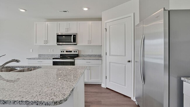 216 Browns Ferry Rd unit 36205821, Jacksonville, NC 28546 - photo 6