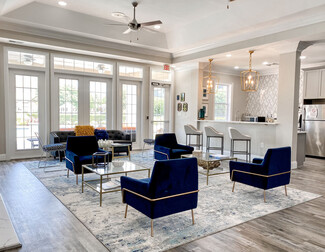 100 Monticello Mews, Hampton, VA 23666