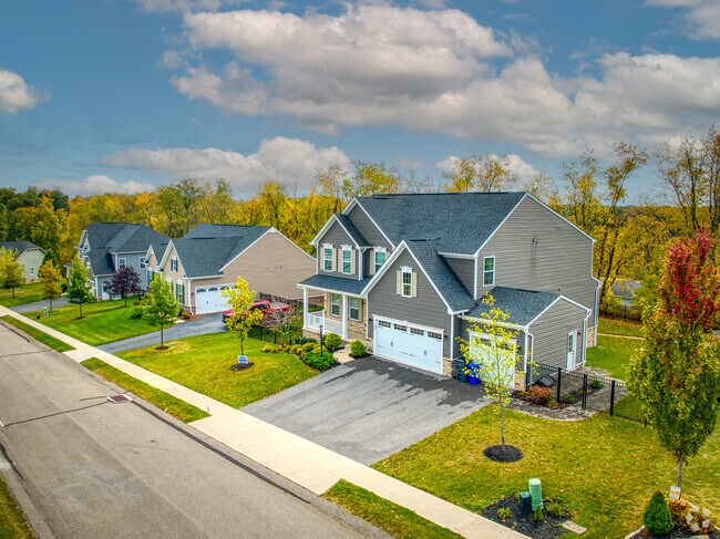 A row of larger homes sit in Marion Estates in Findlay Township.