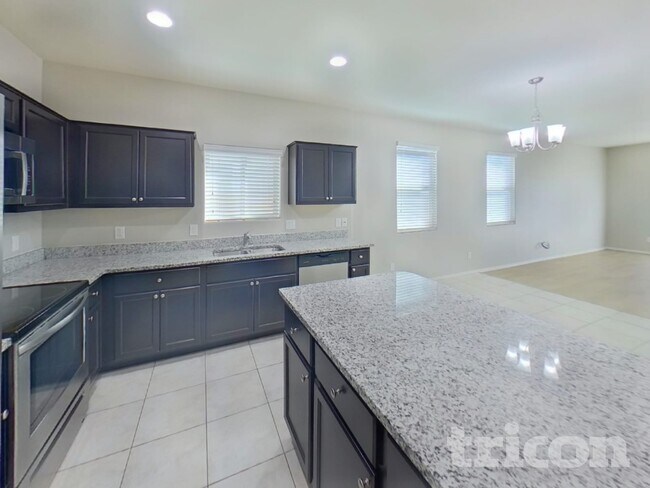 17030 N Rosemont St, Maricopa, AZ 85138 - photo 5
