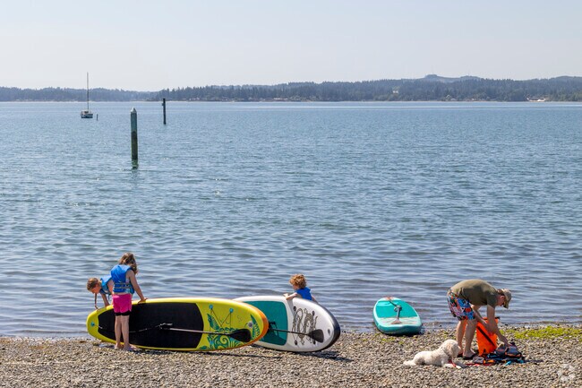 Paddle boarding is a favorite past time for many in Silverdale WA.