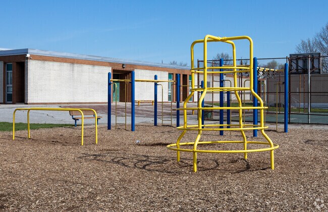 Dundalk Schools Logan ES Playground  2