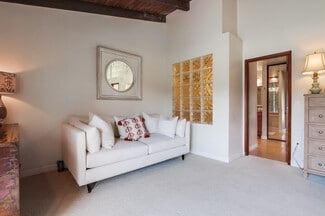 533 S Sierra Ave Unit ID1263268P, Solana Beach, CA 92075
