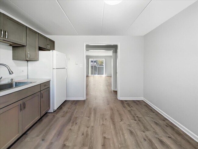 200 Marlene Ct unit 1, Wauconda, IL 60084 - photo 4