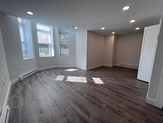 125 Park Dr unit 2, Boston, MA 02215 - photo 3