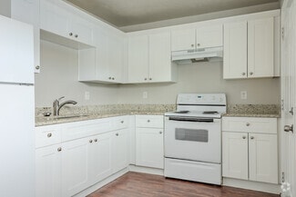 969 Forest Ave, Forest Park, GA 30297