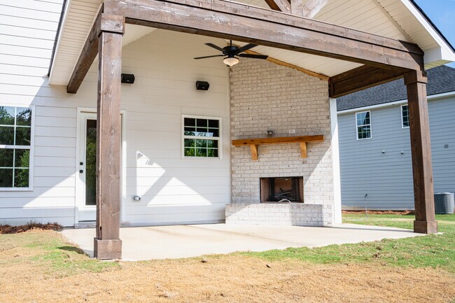 223 Meadowlark Dr unit 36463007, Smiths Station, AL 36877 - photo 3