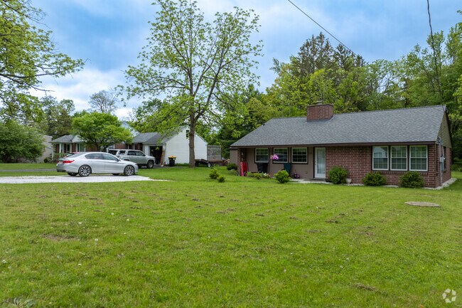 Ranch style homes line many of the spacious streets within the scenic Lanesborough neighborhood.