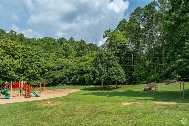 Lester Coon Adventist is a private school in Collgedale.