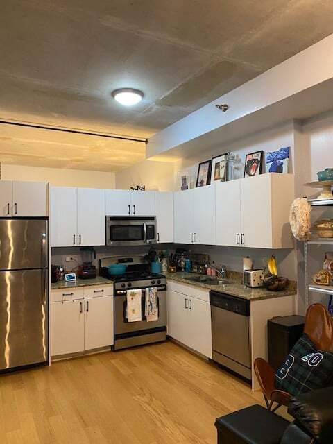 235 W Van Buren St unit 4420, Chicago, IL 60607 - photo 5