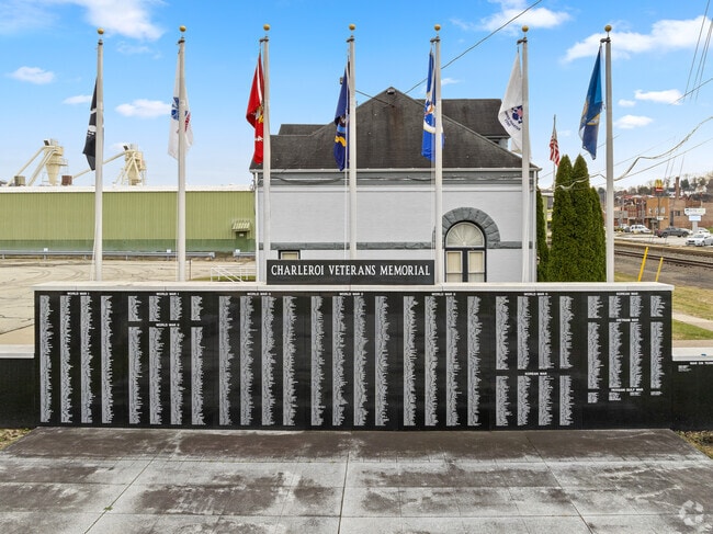 This monument honors Charleroi men and women who served their country in times of war.