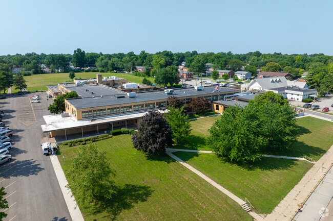 Franklin Middle School is located in Springfield.