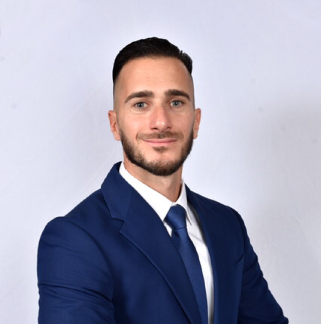 Agent Photo