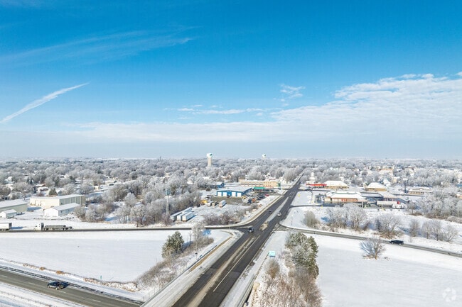 US Highway 52 connects Melrose with surrounding communities.