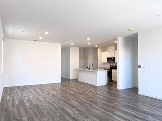 336 Cutlass Ct, Merced, CA 95341
